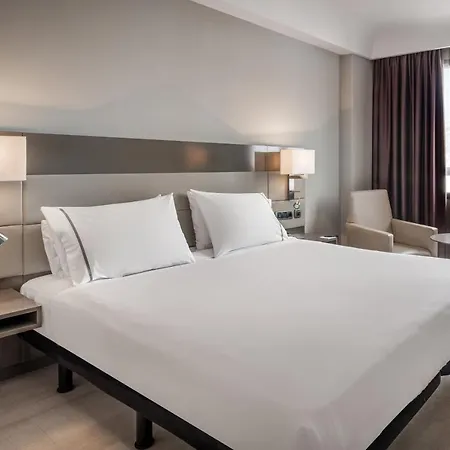 Ac Iberia Palmas By Marriott מלון