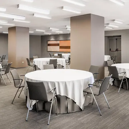 מלון Ac Iberia Palmas By Marriott 4*