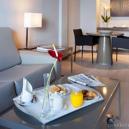 מלון Ac Iberia Palmas By Marriott 4*